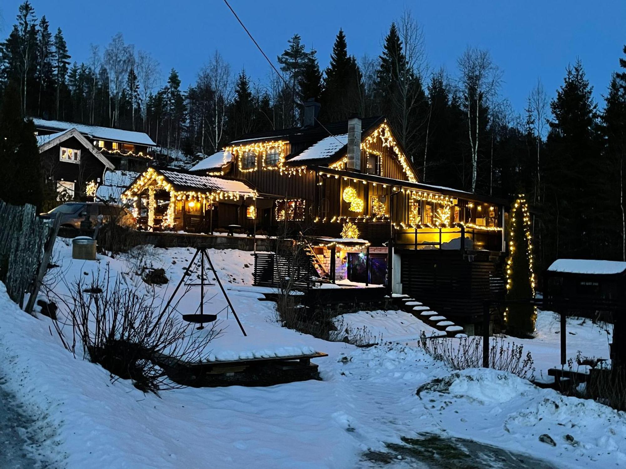 Stabbur Steinbekken, Back To Basic Primitive Overnight Eidsvoll المظهر الخارجي الصورة
